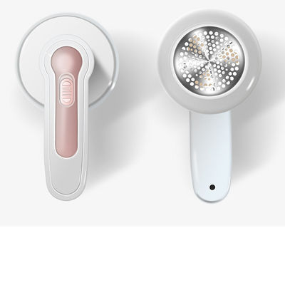 Operasi Manual Lint Remover untuk Portable Mini Electric Fabric Shaver