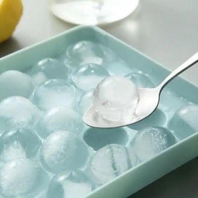 PP 33 Kerucut Lingkaran Bola Ice Cube Tray Bola Plastik Ice Ball Maker Cetakan dengan Tutup