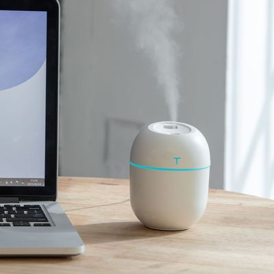 LED Night Light Ultrasonic Air Humidifier dengan Fungsi Aromaterapi untuk Rumah dan Mobil