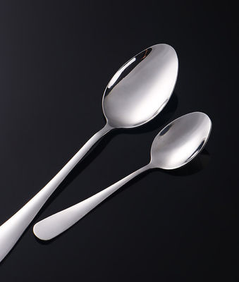 Restoran Set Piring Rumah Hotel 410 Stainless Steel Knife Fork sendok untuk Steak Cake