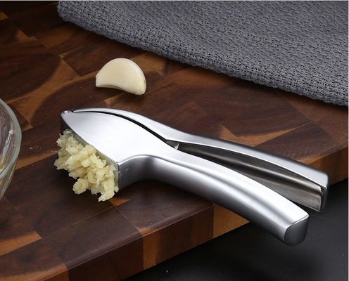 Pemeras Pengupas Jahe Penghancur Bawang Putih Aman untuk Makanan 16*3Cm Parutan Dapur Multi