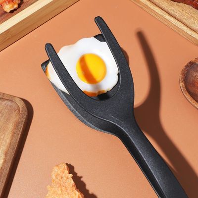 2 In 1 Spatula Tong untuk Alat Masak Telur Hitam Flipper Tong Pancake Ikan French Toast
