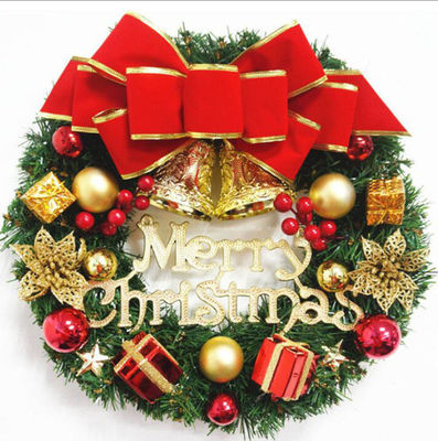 Kain Plush dan Plastik Natal Pinecone Wreath untuk Dekorasi Natal Luar Ruang