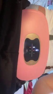 Penghilang Nyeri Kram Smart Menstrual Heating Pad dengan Model Isi Ulang dan Sabuk Pijat