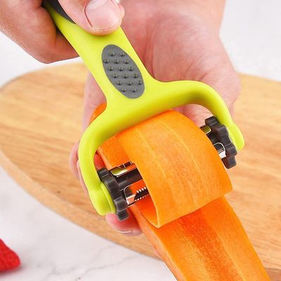 Rumah Dapur Baja tahan karat Buah Apel Rotary Kentang Wortel Sayuran Swivel Peeler
