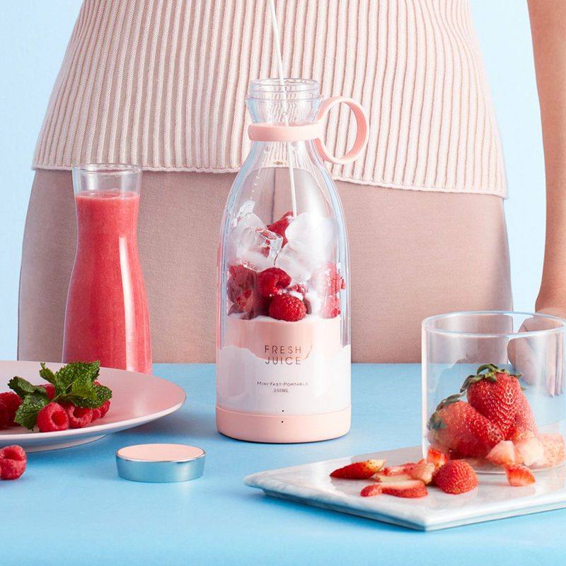 Portable USB Personal Juicer untuk Smoothies Buah segar dan Shakes 3.94*4.02*9.84inch